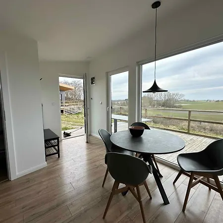 Cozy Tiny House In Nature - D Apartmán